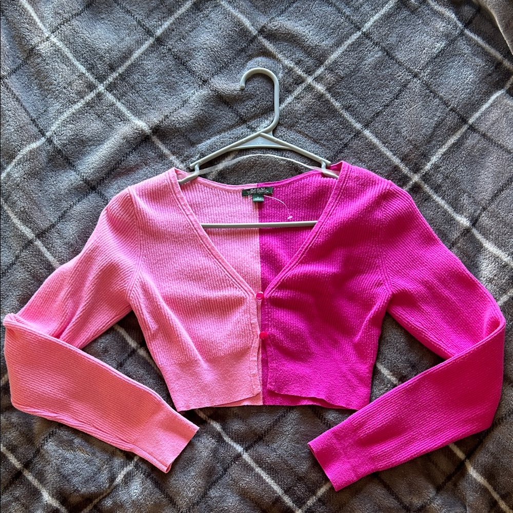 Wild Fable Two-Tone Pink Cropped Cardigan